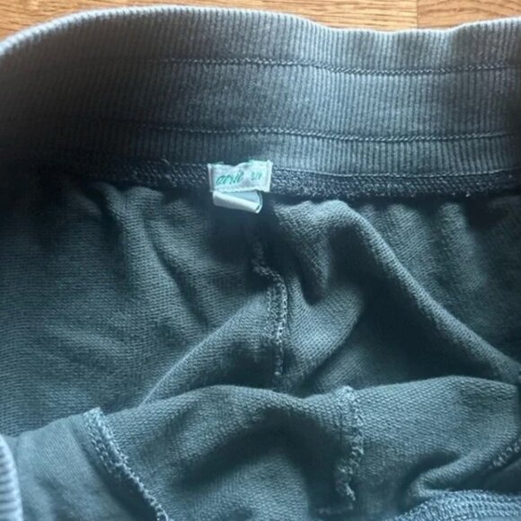 aerie sunwashed cargo sweatpants olive green s jogger soft pockets army aeo - Picture 4 of 6